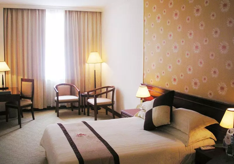 Shanghai Airlines Travel