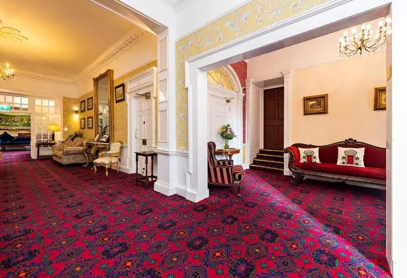 Fotos del hotel Castle:  2