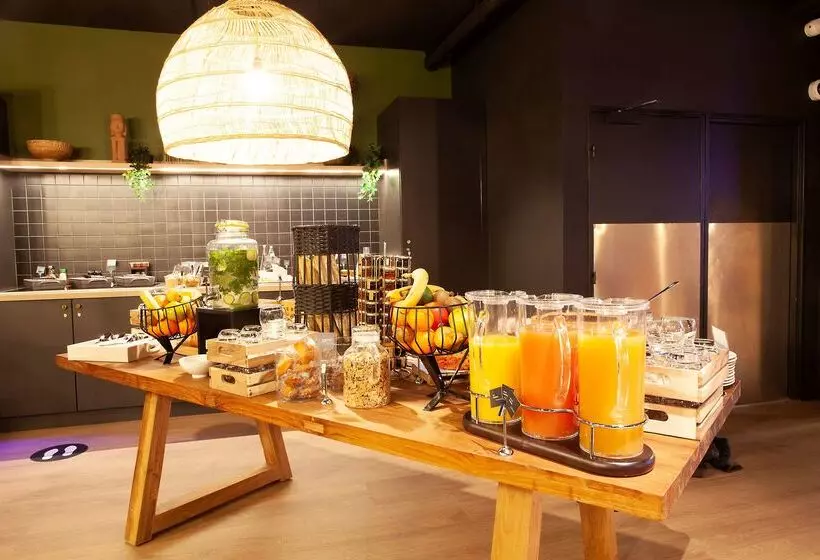 Fotos del hotel Kyriad Prestige Clermontferrand:  12