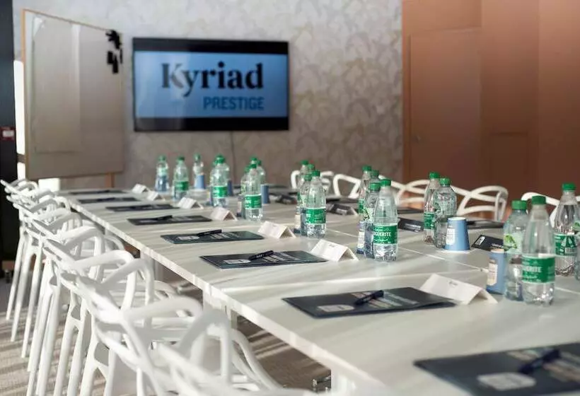 Fotos del hotel Kyriad Prestige Clermontferrand:  13