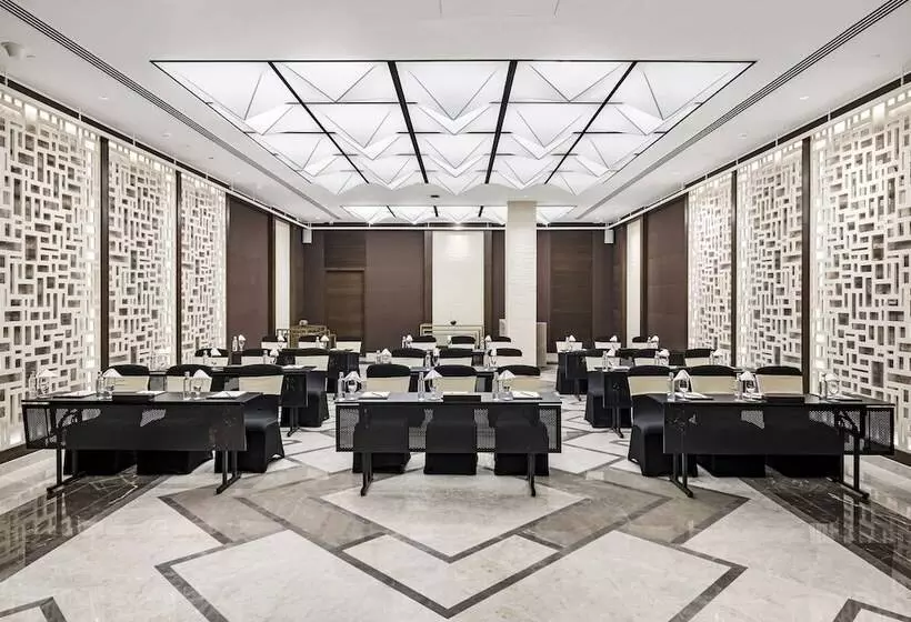 Fotos del hotel Radisson Blu Hotel Chennai:  6