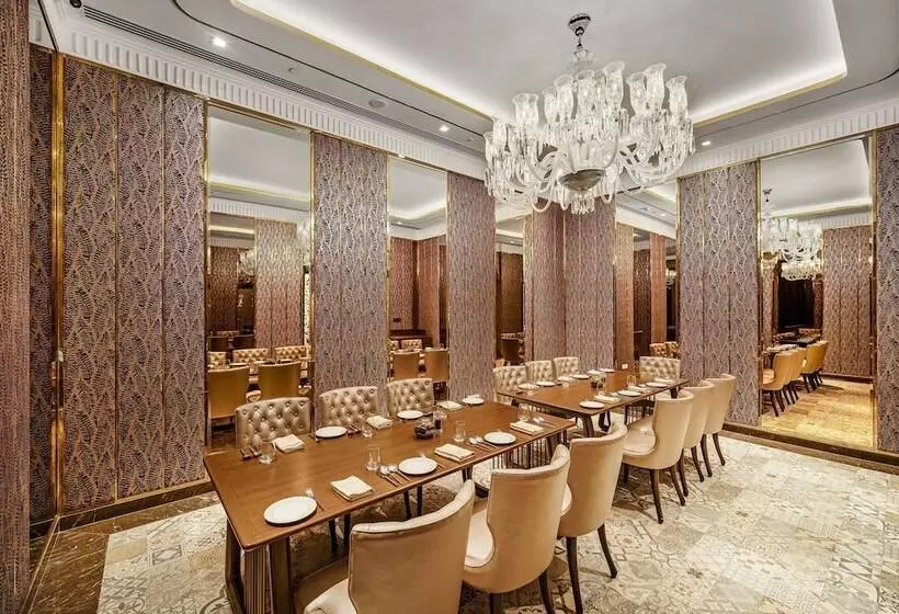 Fotos del hotel Radisson Blu Hotel Chennai:  15