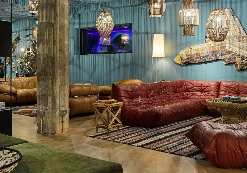 Fotos del hotel 25hours  The Trip:  10