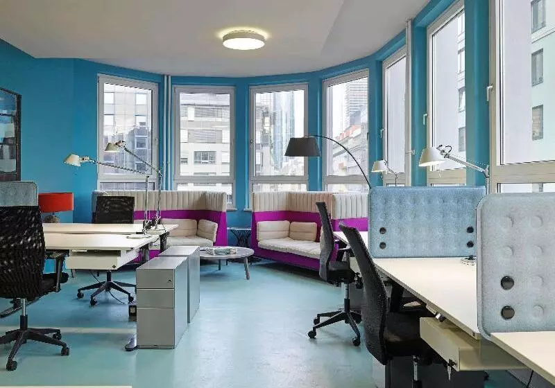 Fotos del hotel 25hours  The Trip:  3