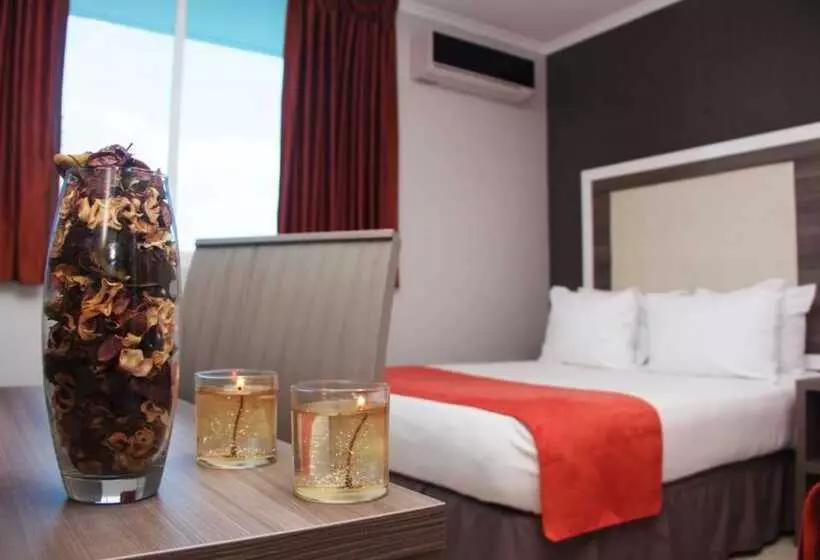 Fotos del hotel Bahia Suites:  20