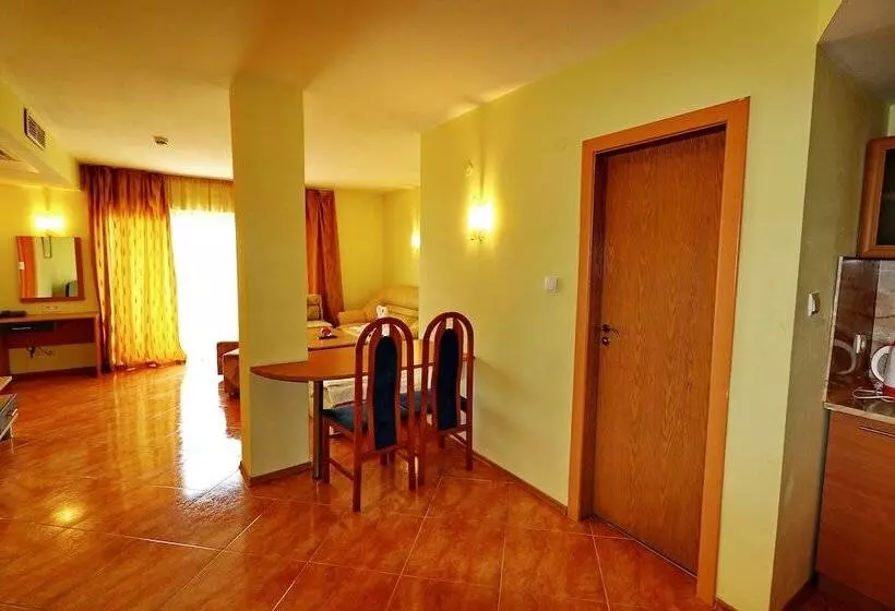 Fotos del hotel Bora Bora:  15