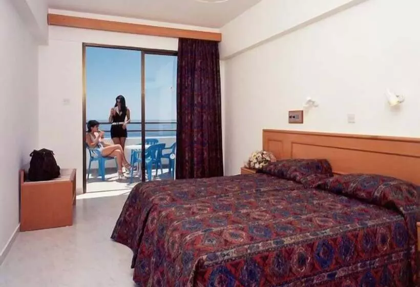 Fotos del hotel Corallia Beach  Apartments:  2
