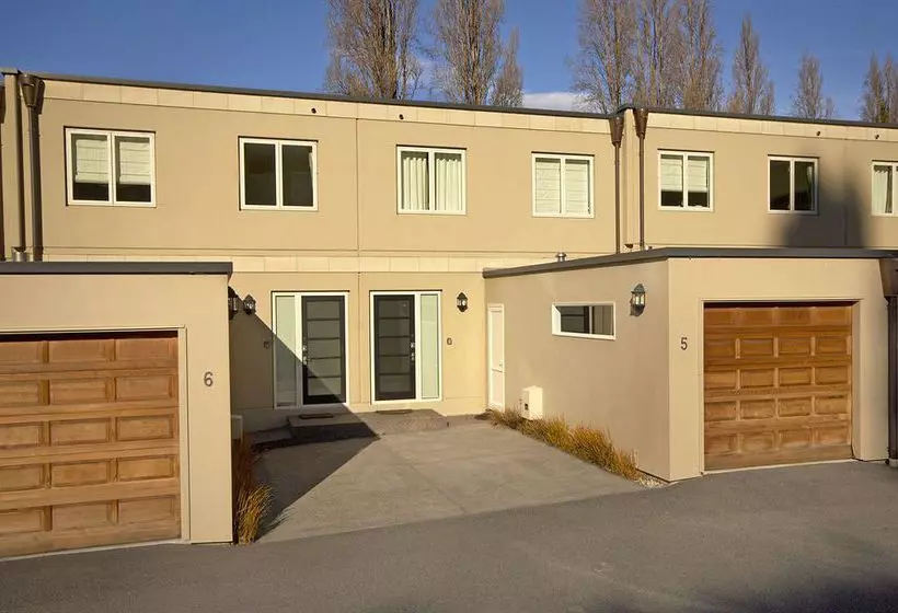 Fotos del hotel Esplanade Residences By Heritage Hotels:  13