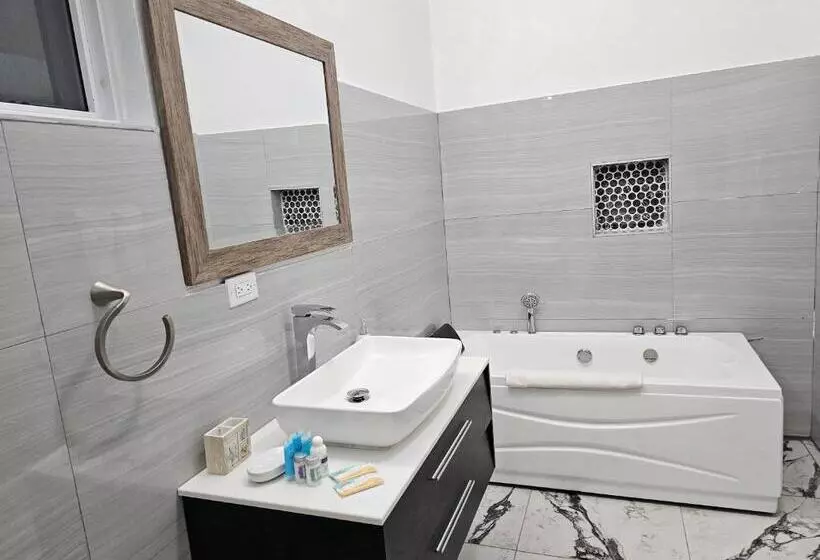 Fotos del hotel Rooms On The Beach Negril:  24