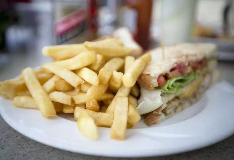 Fotos del hotel Rooms On The Beach Negril:  12