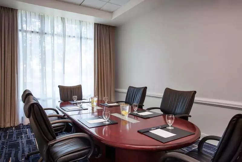 Fotos del hotel Sheraton Suites Philadelphia Airport:  12