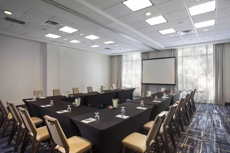 Fotos del hotel Sheraton Suites Philadelphia Airport:  18