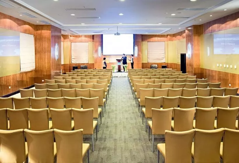 Fotos del hotel Novotel Beijing Sanyuan:  16