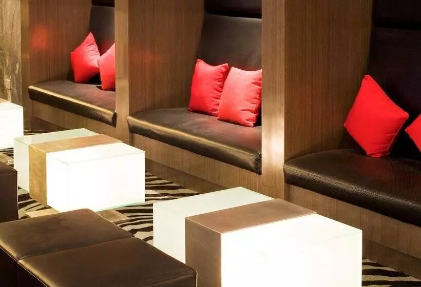 Fotos del hotel Novotel Beijing Sanyuan:  2