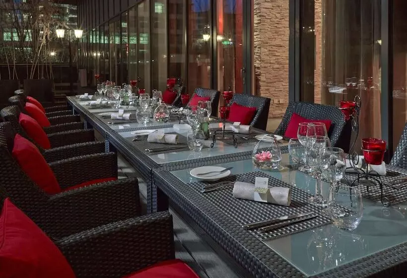 Fotos del hotel Novotel Beijing Sanyuan:  14