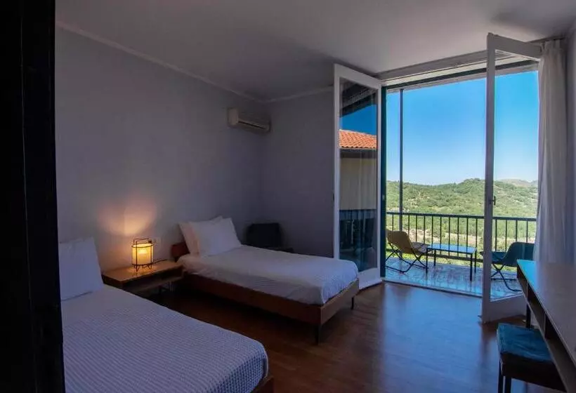 Fotos del hotel Theoxenia:  11