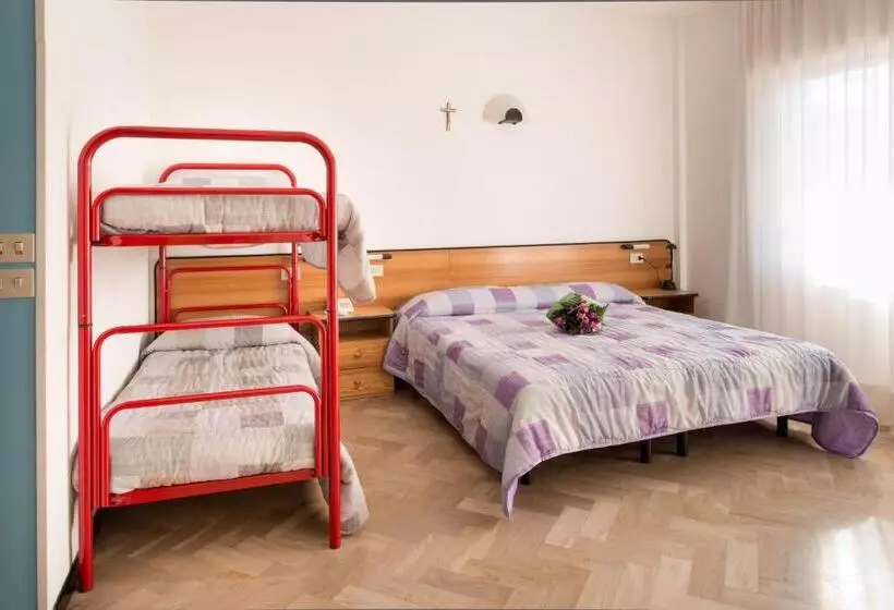 Fotos del hotel Hotel Crocenzi:  11