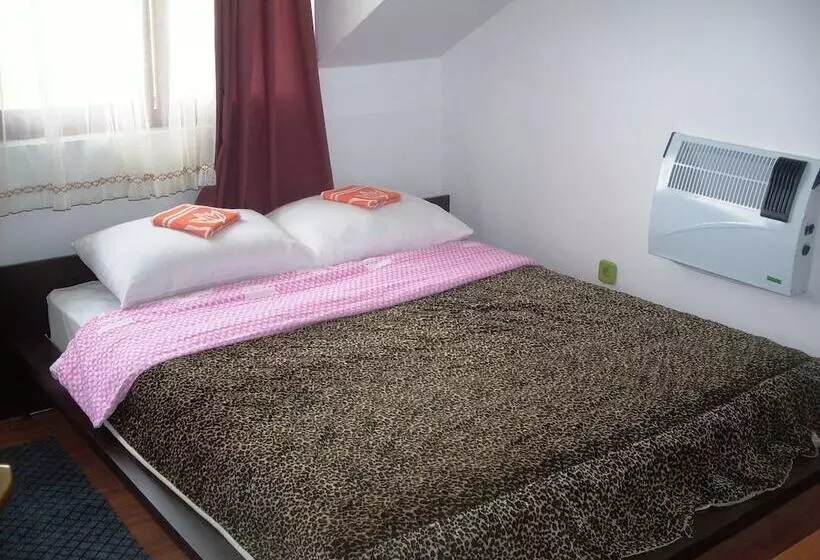 Fotos del hotel Hostel Gonzo:  22