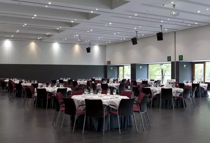 Fotos del hotel Món Sant Benet:  2