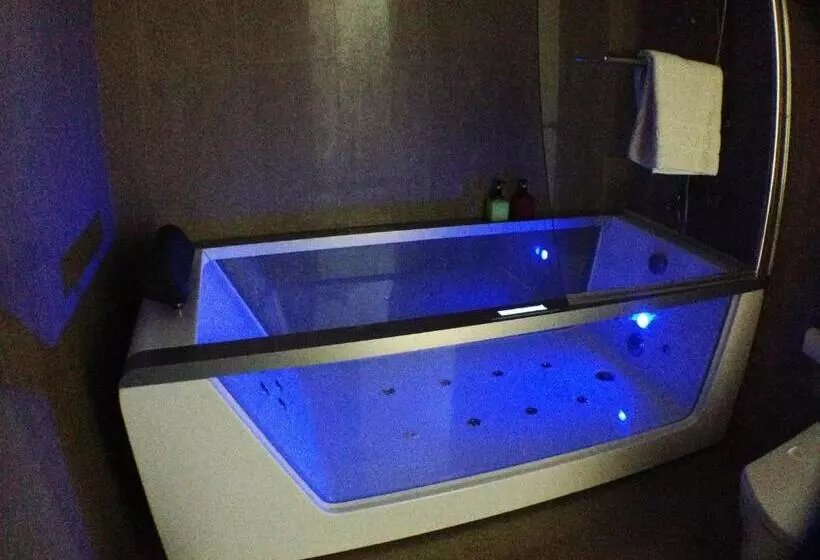 Fotos del hotel Nap Oviedo:  4