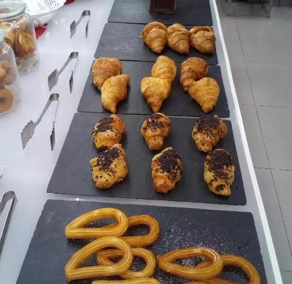 Fotos del hotel Nap Oviedo:  15