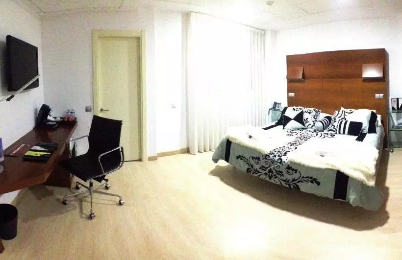 Fotos del hotel Nap Oviedo:  14