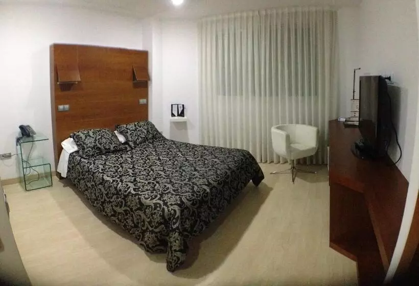 Fotos del hotel Nap Oviedo:  17