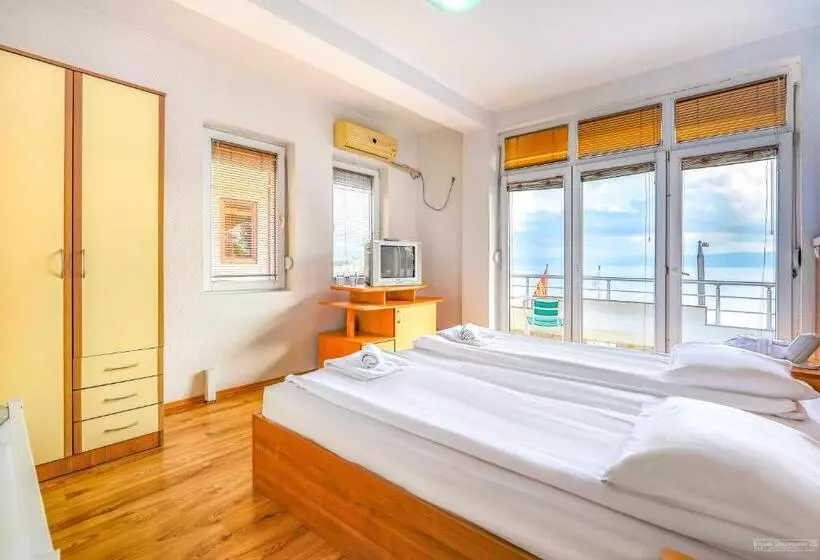 Fotos del hotel Hotel Tino:  9