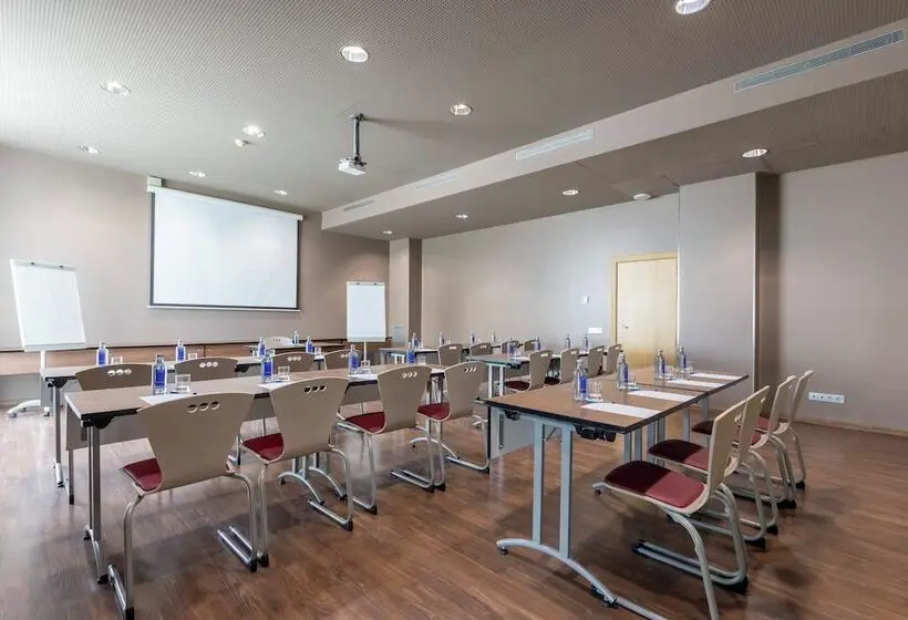 Fotos del hotel Campanile Málaga Airport:  10