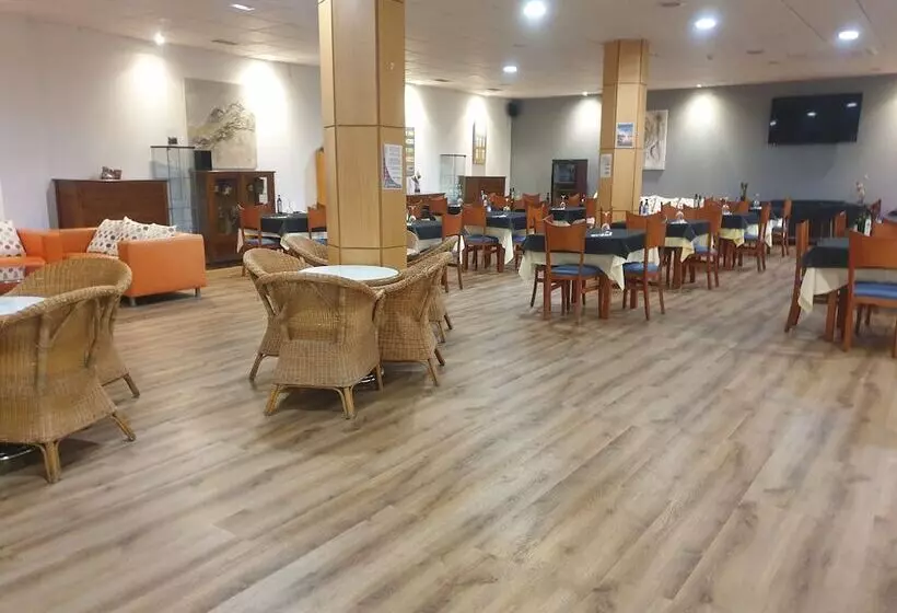 Fotos del hotel Villasegura:  3