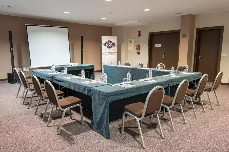 Fotos del hotel Abad San Antonio:  6