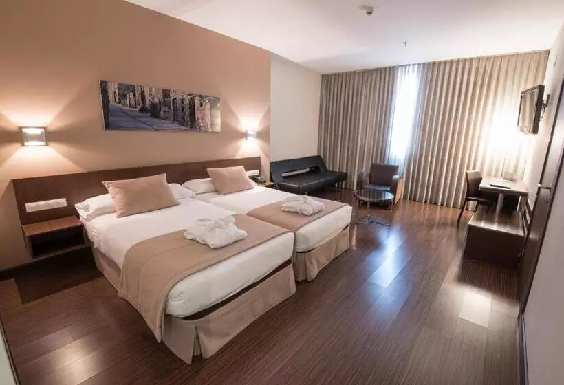 Fotos del hotel Abad San Antonio:  7