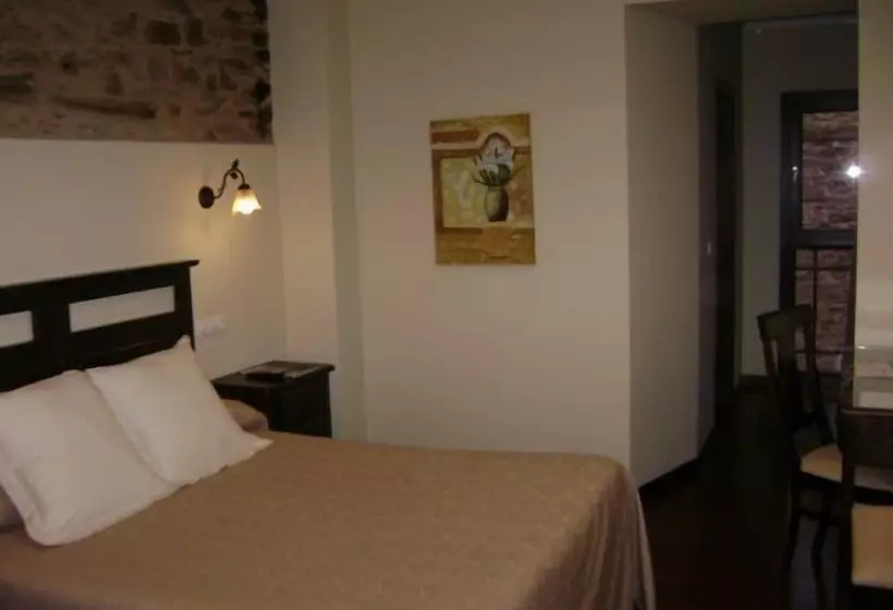 Fotos del hotel La Casona De Lazúrtegui:  7