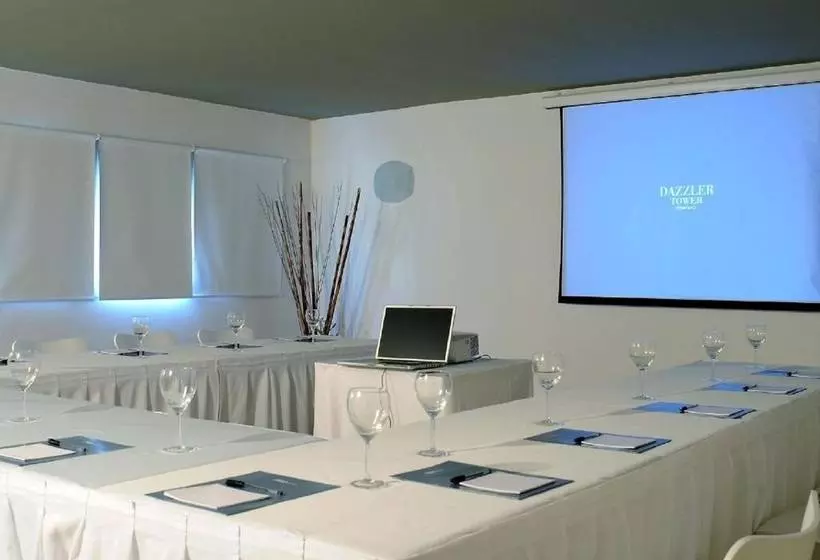Fotos del hotel Dazzler By Wyndham Buenos Aires Maipu:  13