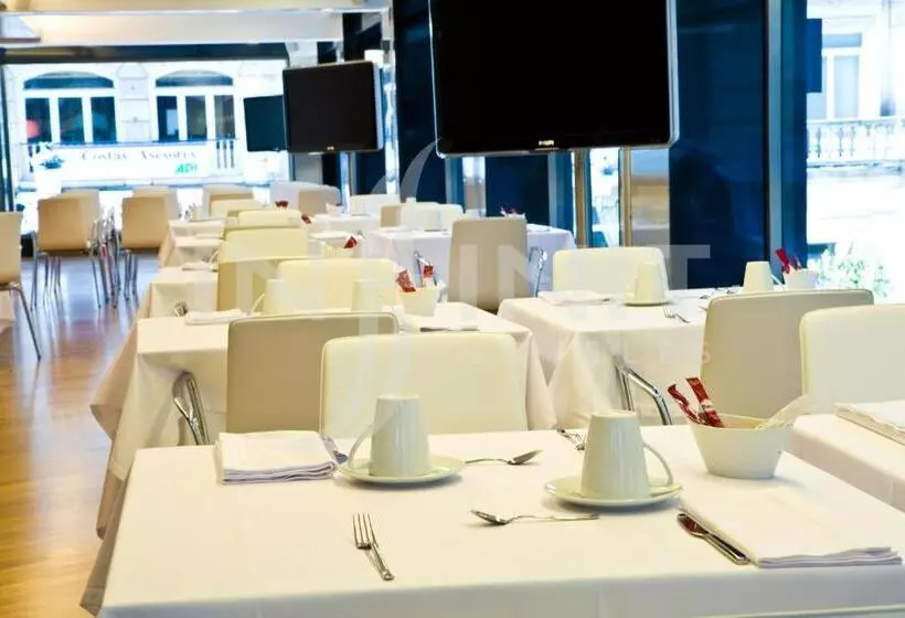 Fotos del hotel Inffinit:  23