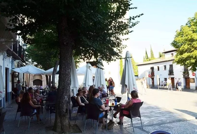 Fotos del hotel Santa Isabel La Real:  2