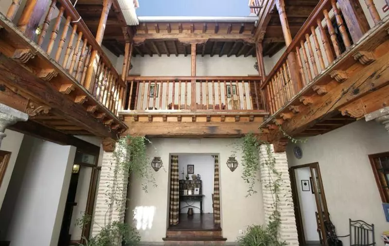 Fotos del hotel Santa Isabel La Real:  9