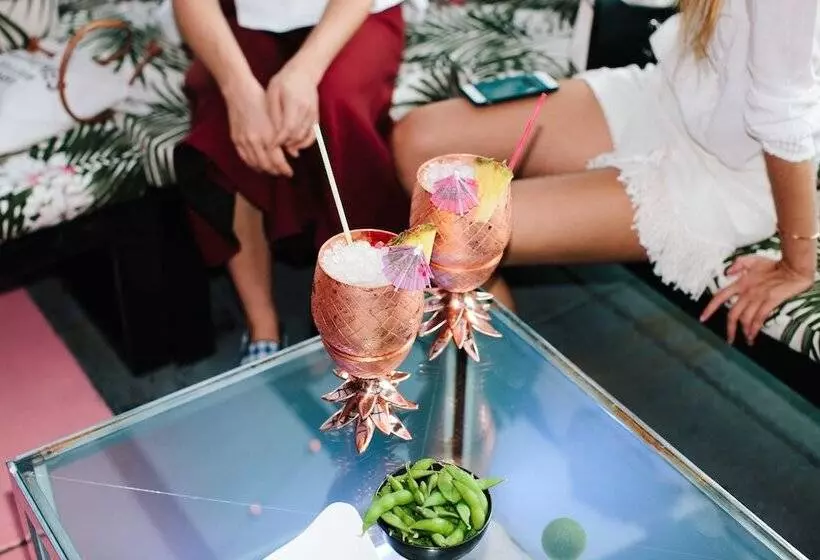 Fotos del hotel Sixty Les:  7