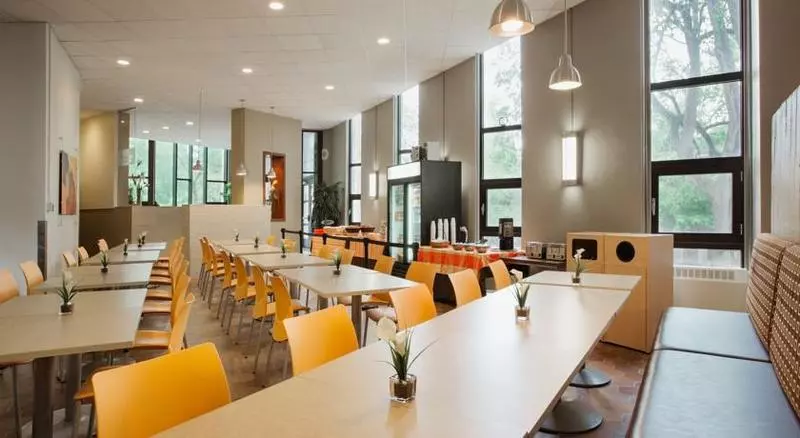 Fotos del hotel Zum Résidences Université Montréal:  21