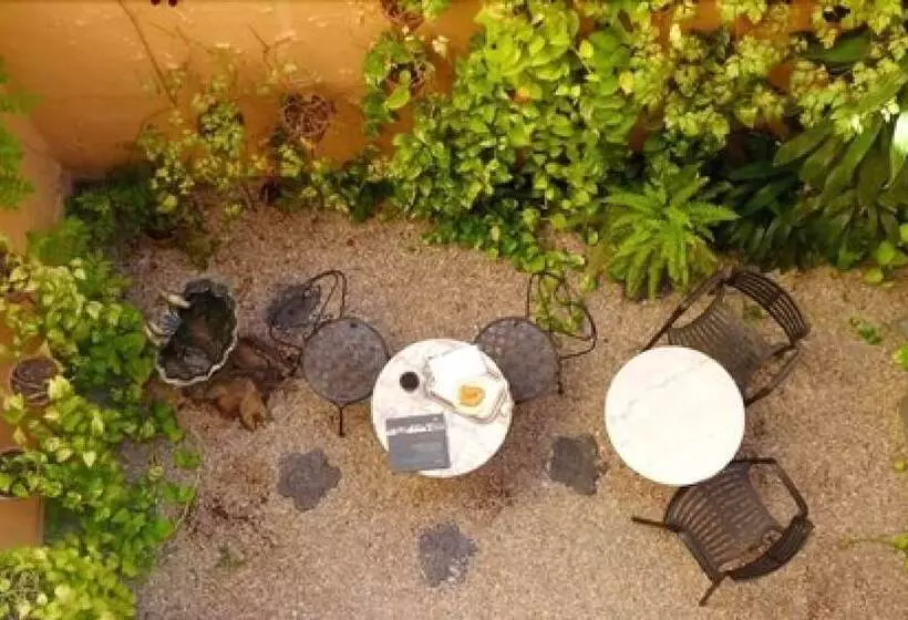 Fotos del hotel Hotel 1555 Malabia House:  11