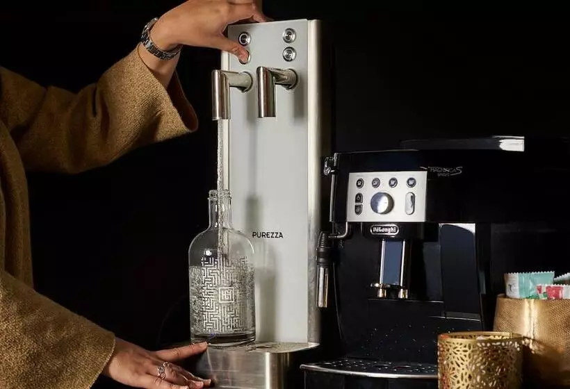 Fotos del hotel Cœur De City Hôtel Bordeaux Clémenceau By Happyculture:  6