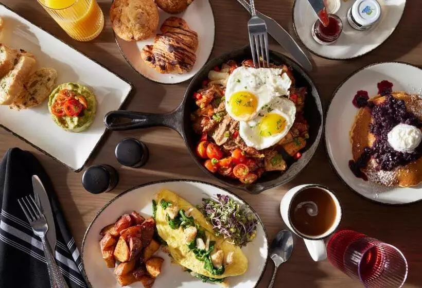 Fotos del hotel Courtyard By Marriott Istanbul West:  8