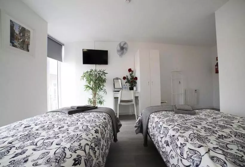 Fotos del hotel Guest House Triunfo:  8