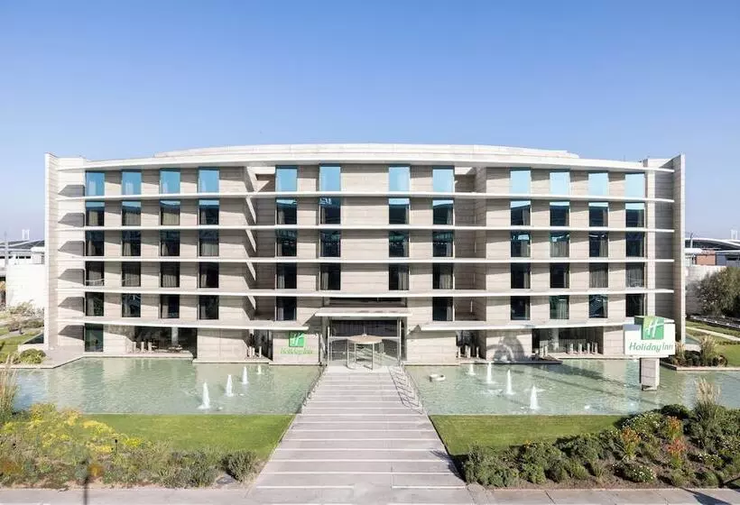 Fotos del hotel Holiday Inn Santiago  Airport Terminal, An Ihg:  13