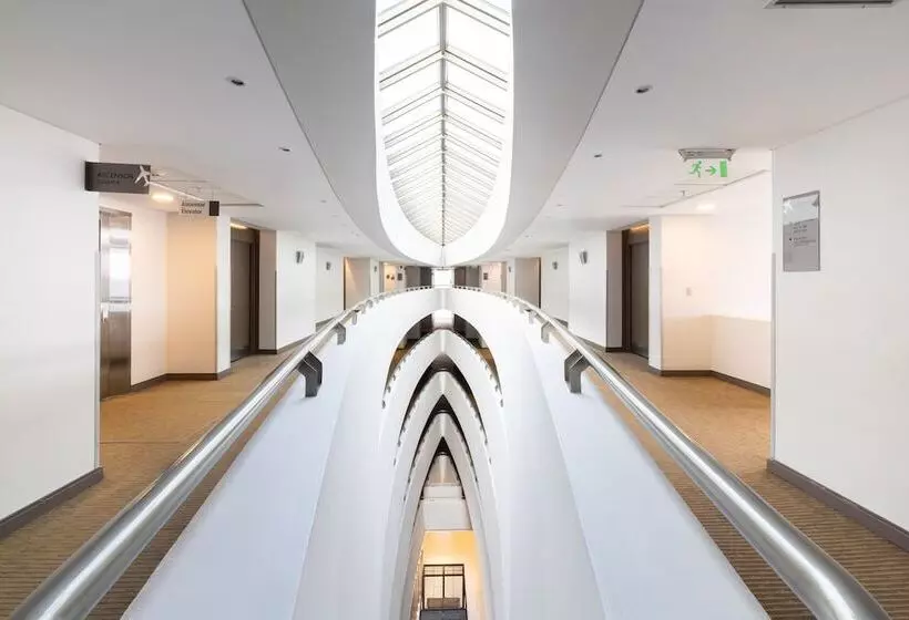 Fotos del hotel Holiday Inn Santiago  Airport Terminal, An Ihg:  8