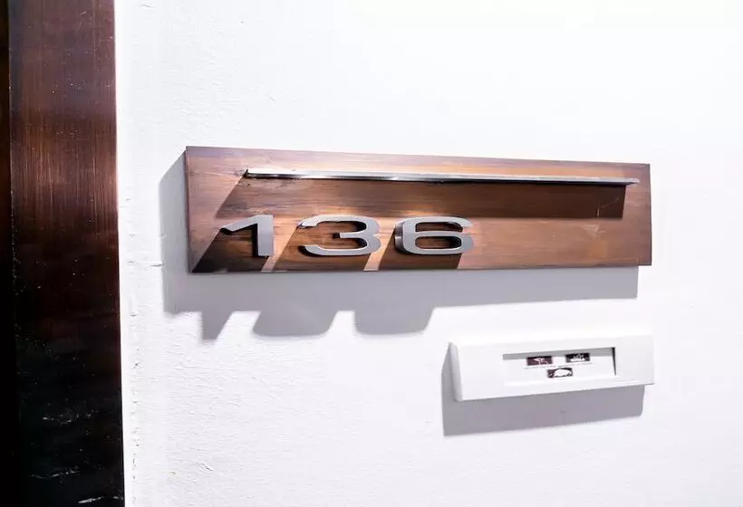 Fotos del hotel Sacha S  Uno:  7