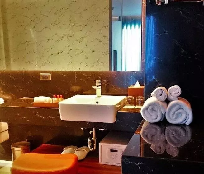 Fotos del hotel Sacha S  Uno:  16