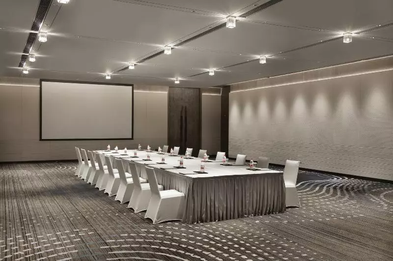 Fotos del hotel Crowne Plaza Wuhan Optics Valley, An Ihg:  3
