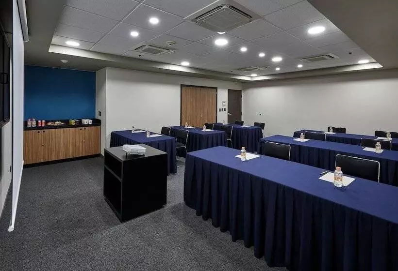 Fotos del hotel City Express Tijuana Río:  14