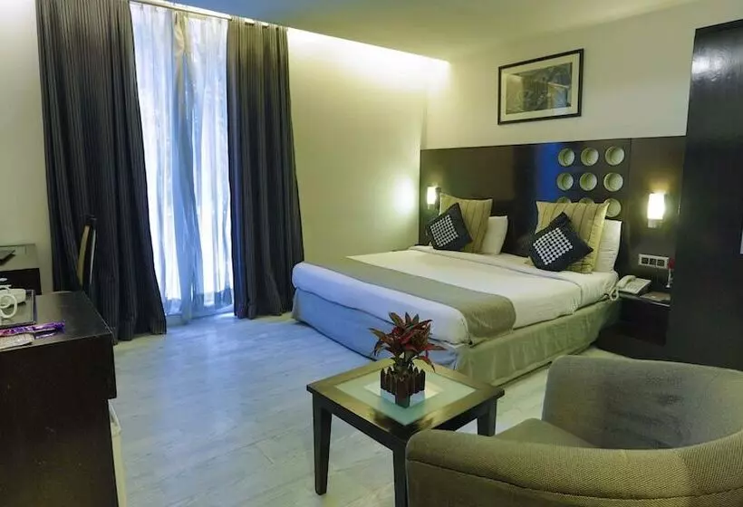 Fotos del hotel OYO Townhouse 033 Siri Fort :  2